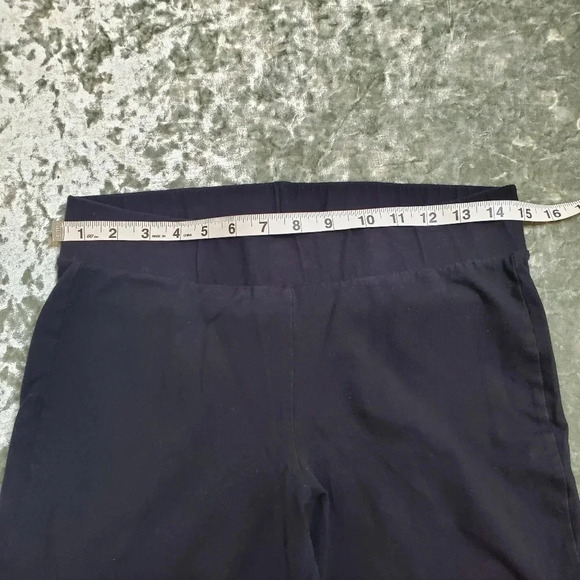 Torrid Black Crop Bow Back Leggings - Picture 4 of 8